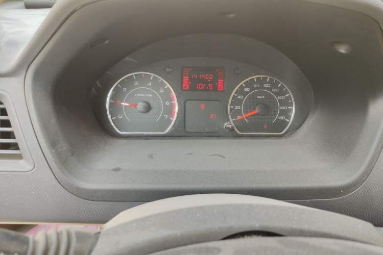 Used Wuling Rongguang 2014 1.2L S Standard Model