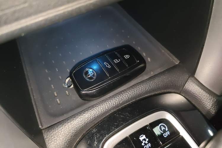 Used Toyota FRONTLANDER 2022 2.0L CVT Luxury PLUS Edition
