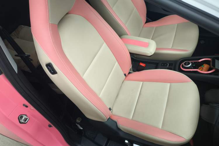 Used Chery Little Ant 2021 150 000 Yuan Ant Fan Edition New Ant Cool Version Lithium Iron Phosphate