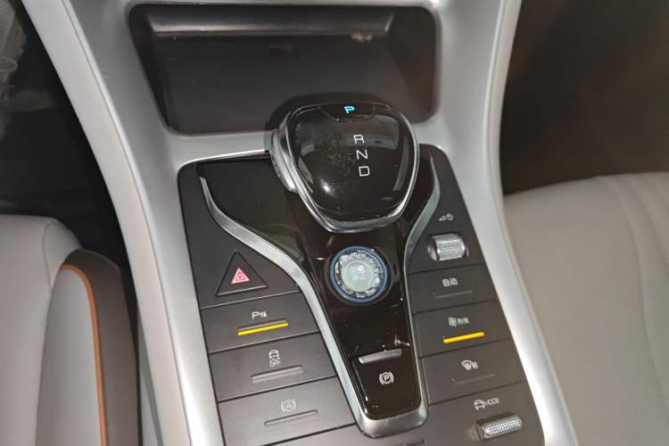 Used BYD Song Pro New Energy 2022 DM-i 51km Luxury Model Gear Lever