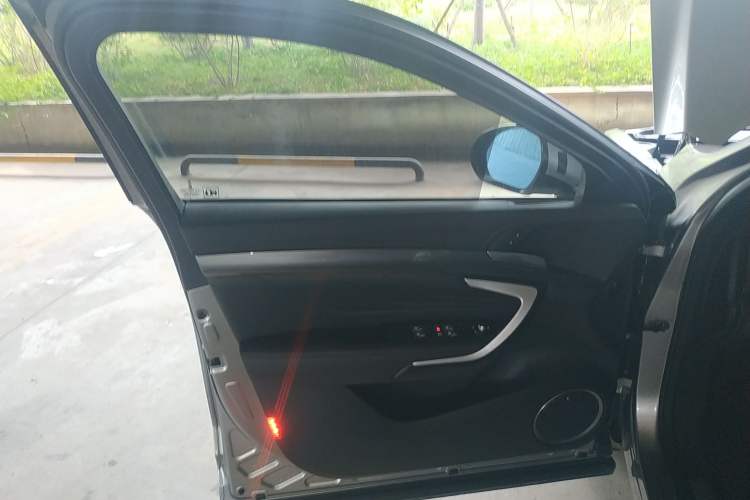 Used Wey VV7 2017 2.0T Flagship Model