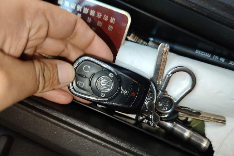 Used Buick GL8 2013 3.0L XT Luxury Business Flagship Edition