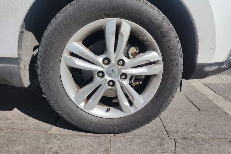 Used Hyundai ix35 2012 2.0L Automatic Two-Wheel Drive Elite Edition GLS
