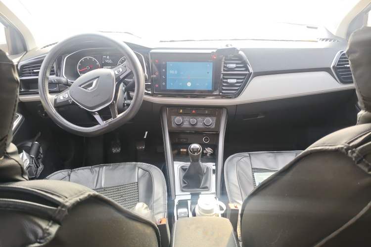 Used Jetta VS5 2023 280TSI Manual Entry-Level Model Center Console