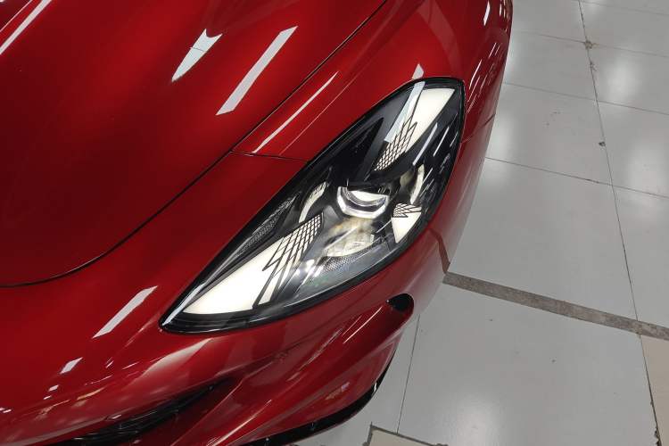 Used MG Cyberster 2024 501km Charming & Heartwarming Edition
