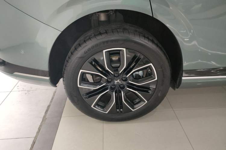 Used XPeng G9 2025 625 Long-Range Max