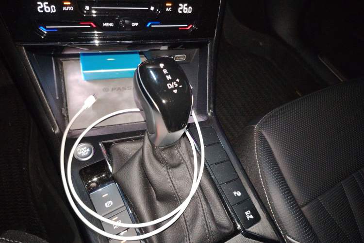 Used Volkswagen Passat 2023 Restyled 330TSI Starry Luxury Edition
