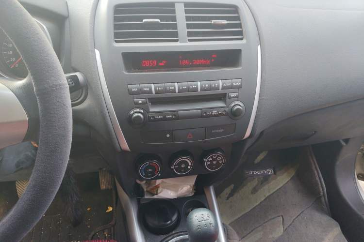 Used Mitsubishi ASX 2013 1.6L Manual Two-Wheel Drive Standard Edition
