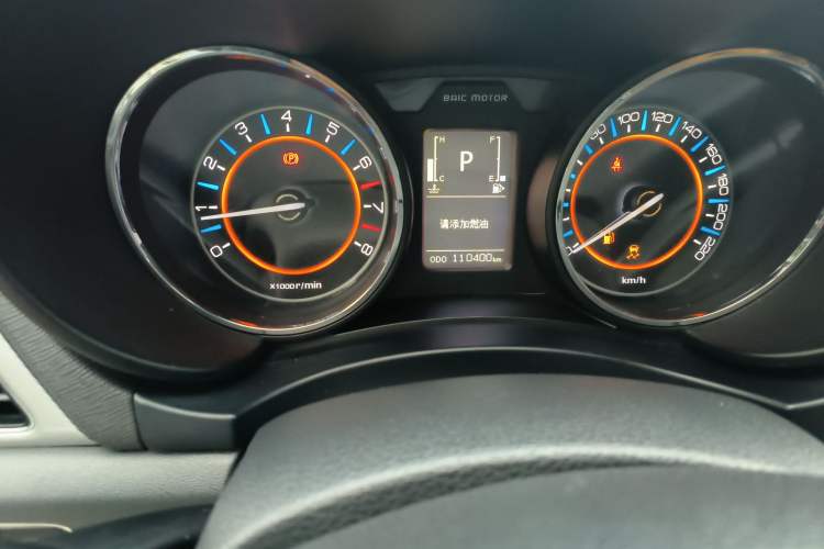 Used BAIC Senova X55 2016 1.5T CVT Elite Edition Odometer Close Up