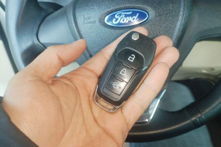 Used Ford Escort 2017 Revised Version 1.5L Manual Comfort Edition
