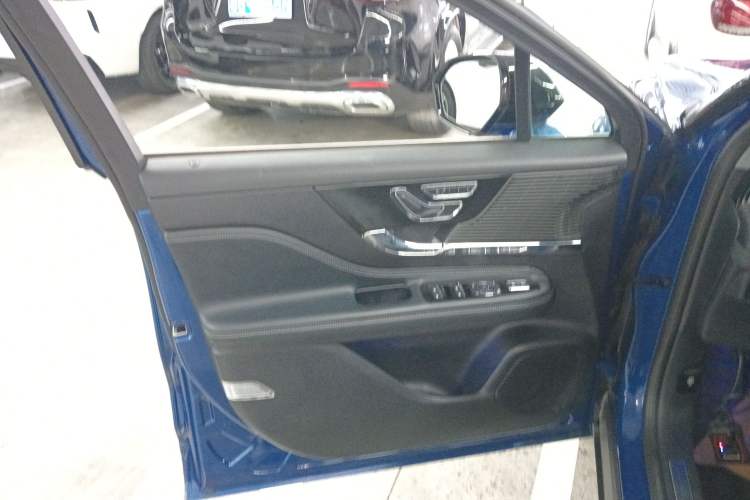 Used Lincoln Corsair 2021 2.0T Two-Wheel Drive Deluxe Edition