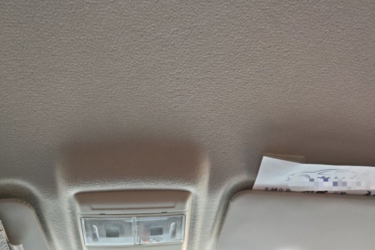 Used Jinbei Gold Hiace 2021 1.5L Passenger Vehicle Engineering Lion 5-Seater
