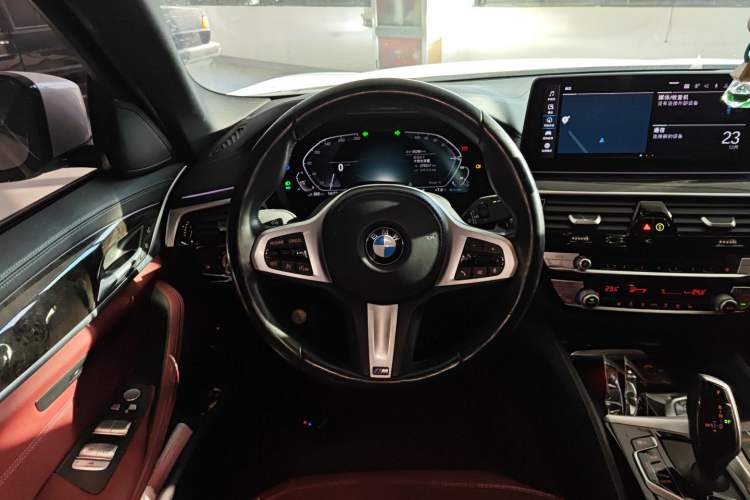 Used BMW 5 Series New Energy 2021 535Le M Sport Package
