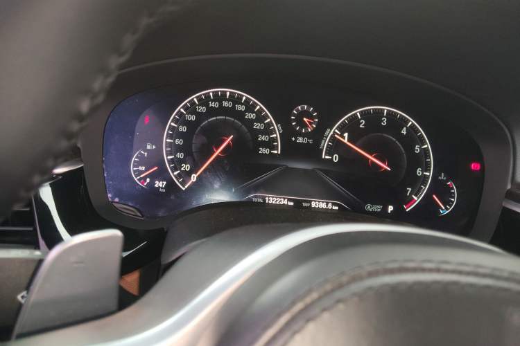 Used BMW 5 Series 2019 530Li Leading Model M Sport Package
