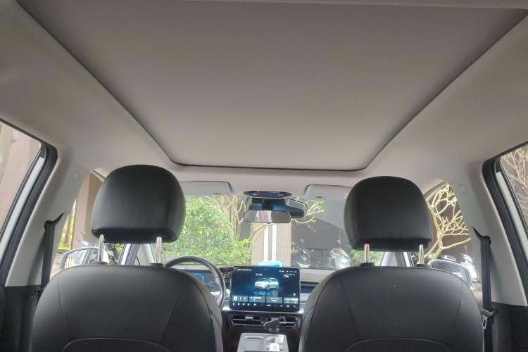 Used AION Y 2023 Younger Star Edition