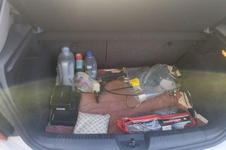 Used Volkswagen Polo 2016 1.6L Automatic Comfort Model Trunk