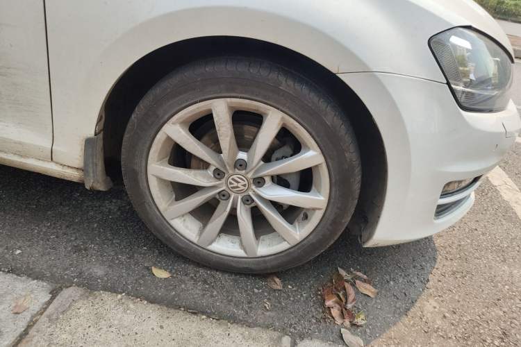 Used Volkswagen Golf 2015 1.4TSI Automatic Flagship Model