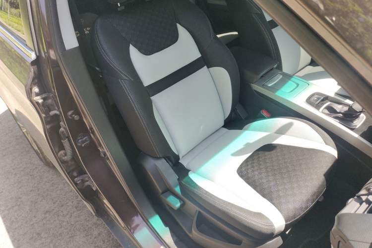 Used Luxgen U6 SUV 2014 1.8T Charm Version