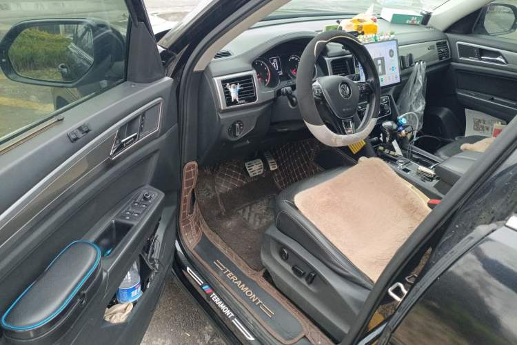 Used Volkswagen Teramont 2017 330TSI Two-Wheel-Drive Luxury Edition
