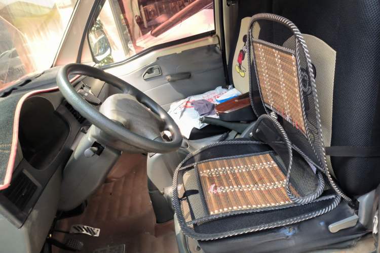 Used Wuling Zhiguang 2010 1.0L Base Version
