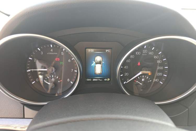 Used Haval H8 2015 2.0T Two-Wheel Drive Comfort Version
