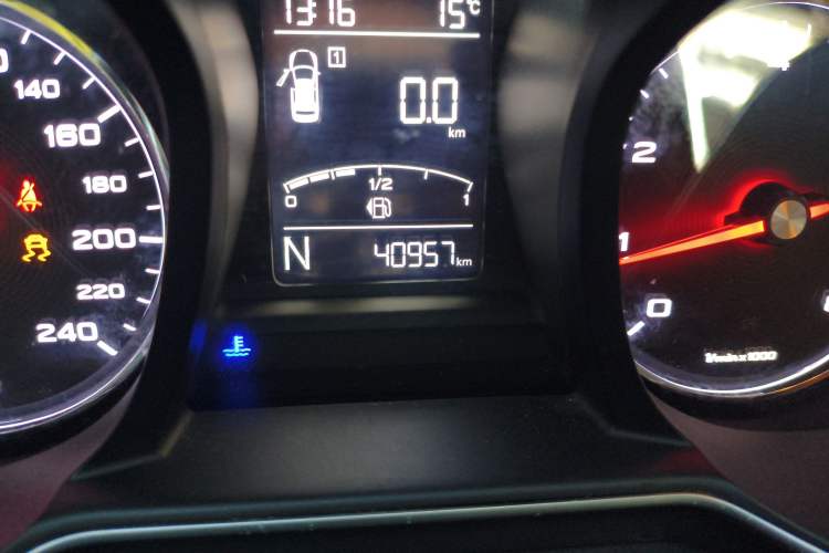 Used MG 6 2017 20T Automatic Luxury Smart Connect Version China V Standard