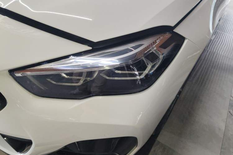 Used BMW 2 Series 2023 225i Four-Door Coupe M Sport Shadowline Package Left Front Headlight