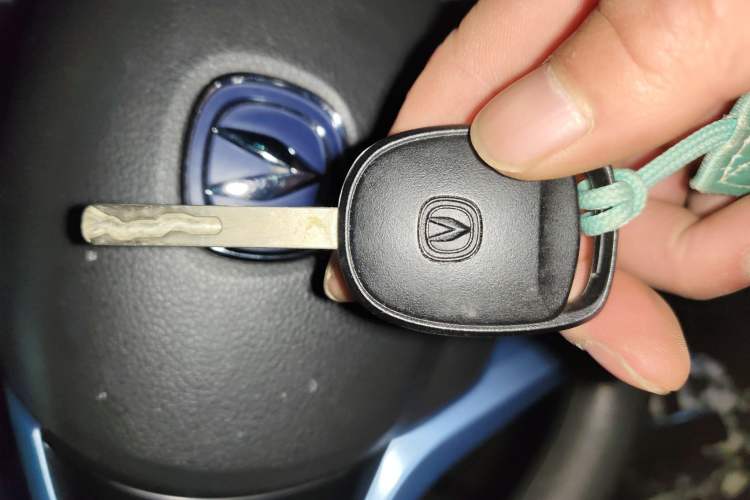 Used CHANGAN OSHAN Benni E-Star 2021 National Edition Colorful Version Lithium Iron Phosphate (31.86 kWh)
