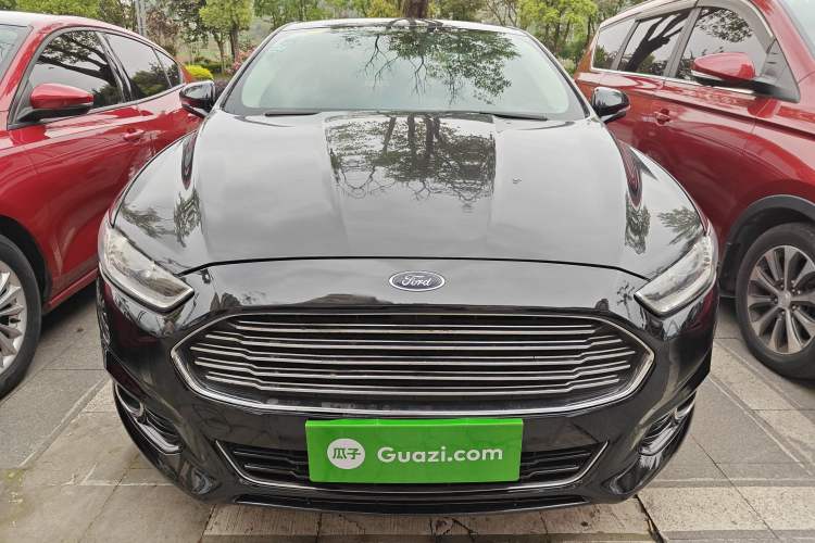 Used Ford Mondeo 2013 2.0L GTDi 200 Fashion Edition Front