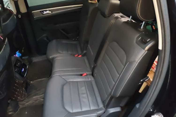 Used Volkswagen Teramont 2020 330TSI Two-Wheel-Drive Luxury Edition China VI Standard
