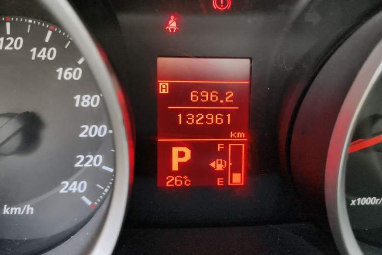 Used Mitsubishi Lancer EX 2011 Chasing Edition 1.8L CVT Luxury Model
