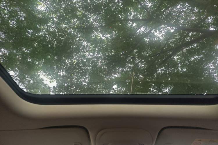 Used Buick Envision 2022 Encore S 552T Two-Wheel Drive Elite Model
