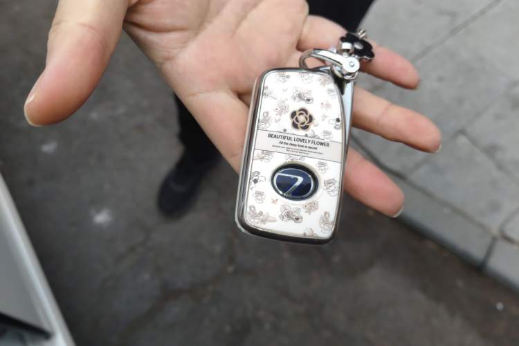 Used Lexus ES 2015 300h Comfort Edition