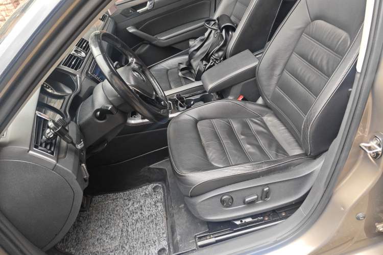 Used Volkswagen Passat 2016 280TSI DSG Prestige Edition Left Front Seat