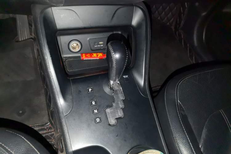 Used Hyundai ix35 2015 2.0L Automatic 2WD Smart Version China V Standard Gear Lever