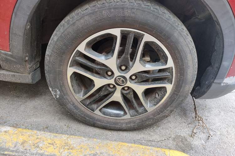 Used Soueast DX3 2016 1.5T CVT Prestige Edition Right Front Wheel Hub