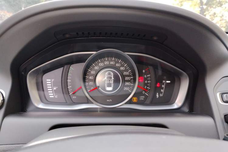 Used Volvo XC60 2017 T5 Smart Upgrade Edition