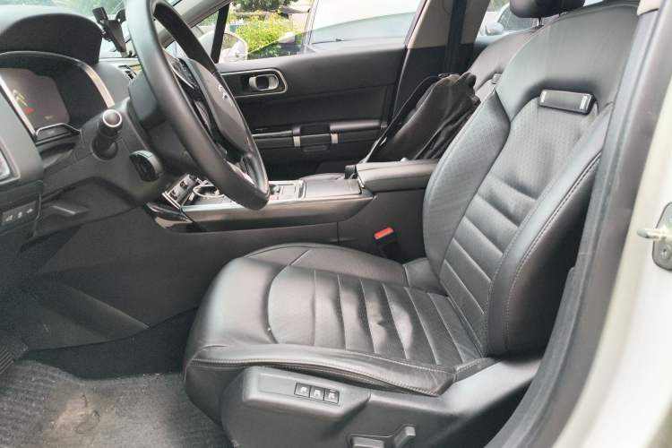 Used Citroen C6 2017 380THP Prestige Model