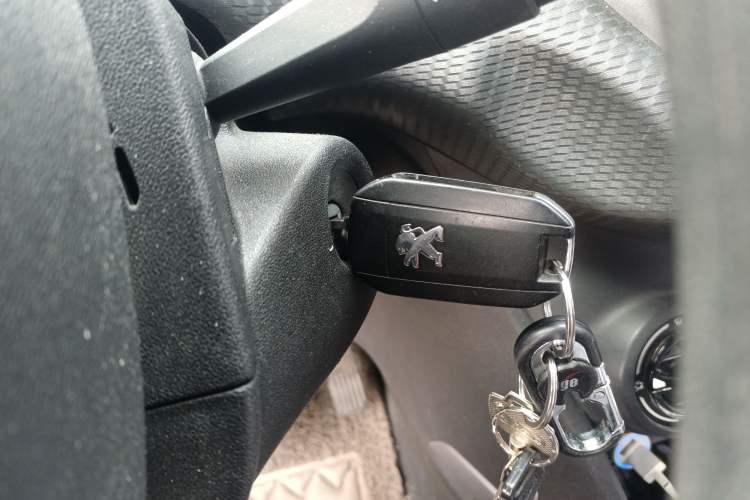 Used Peugeot 2008 2018 1.6L Automatic Trend Edition