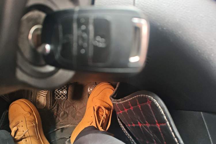 Used Baojun 560 2015 1.8L Manual Elite Edition
