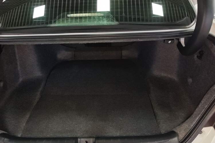 Used Honda Accord 2018 260TURBO Elite Edition China VI Trunk