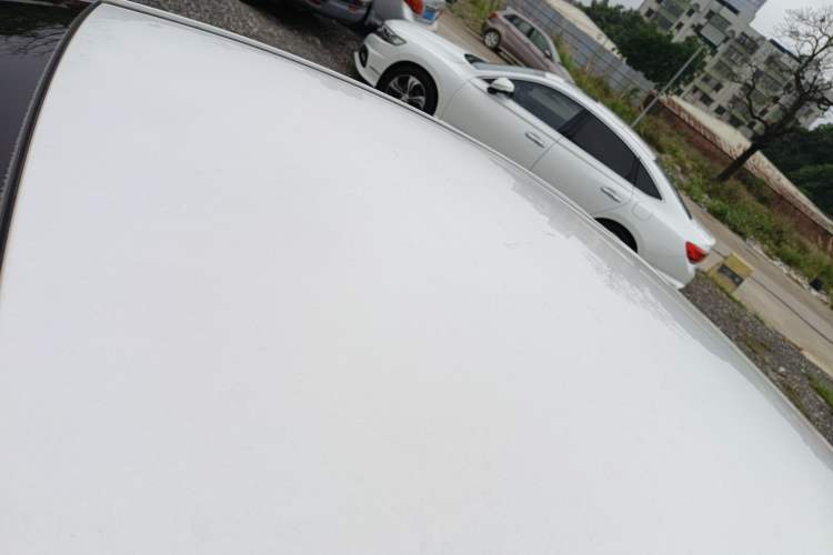 Used Hyundai Elantra (5th Generation / Langdong) 2016 1.6L Automatic Smart Version Roof