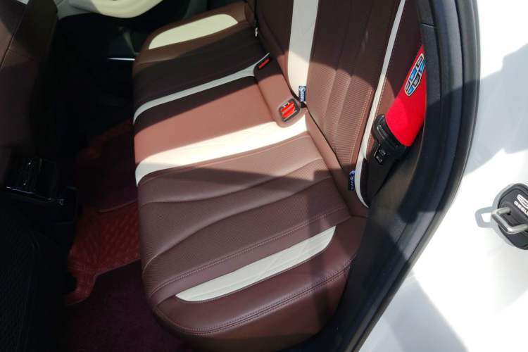 Used Geely Auto Monjaro L 2024 2.0TD High-Power Automatic Two-Wheel Drive Yunqi Version