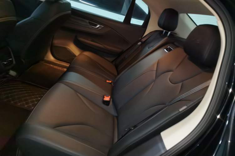 Used Hongqi E-QM5 2021 Charging Version Flagship Edition
