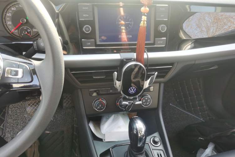 Used Volkswagen Lavida 2019 1.5L Automatic Comfort Edition China VI Standard Audio And AC Panel