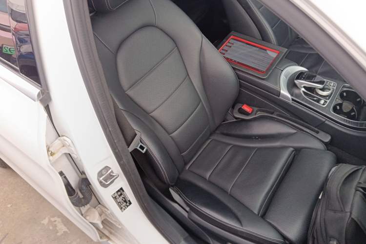 Used Mercedes-Benz C-Class 2018 C 180 L Fashion Edition Sport Version
