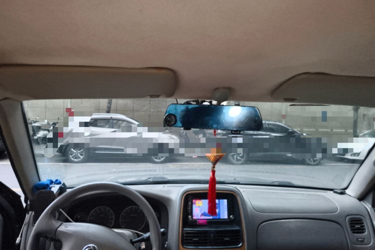 Used Dongfeng Oting 2013 2.4L Manual Two-Wheel Drive Luxury Edition