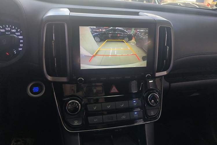 Used Hyundai ix35 2019 2.0L Automatic 2WD Zhiyong·Changxiang Edition China V Standard
