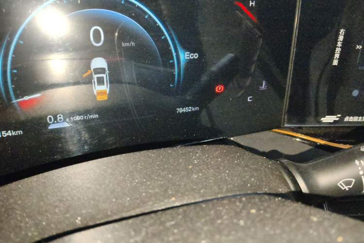 Used CHANGAN OSHAN X5 PLUS 2023 1.5T DCT Pioneer Edition Odometer Close Up