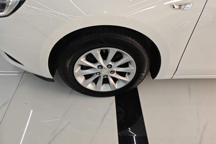 Used Buick GT 2019 15T Dual-Clutch Advanced Version China VI Standard
